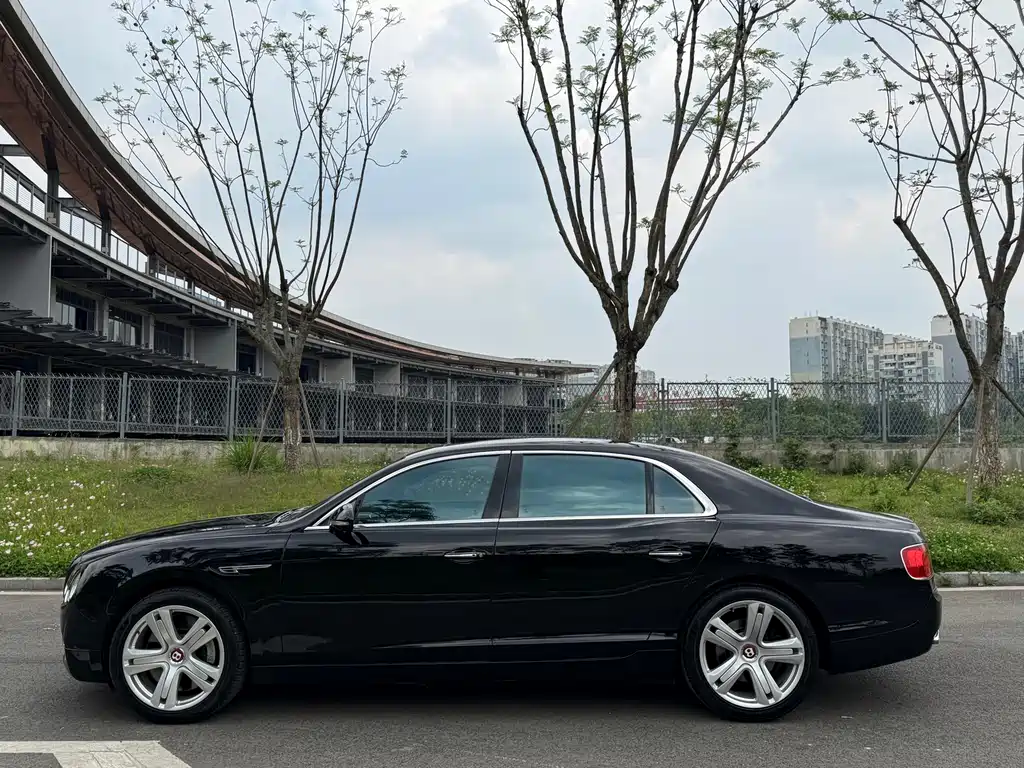 Bentley Flying Spur 2014 4.0T V8 Luxury