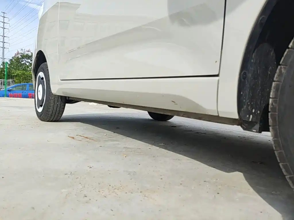 Wuling MINIEV — миниатюра 21