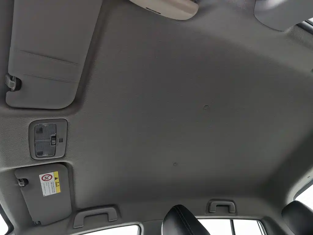 Toyota Yaris L — миниатюра 14