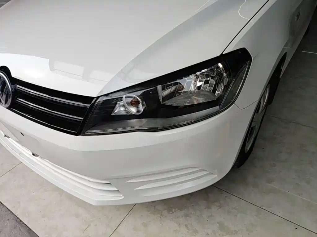 Volkswagen Jetta — миниатюра 24