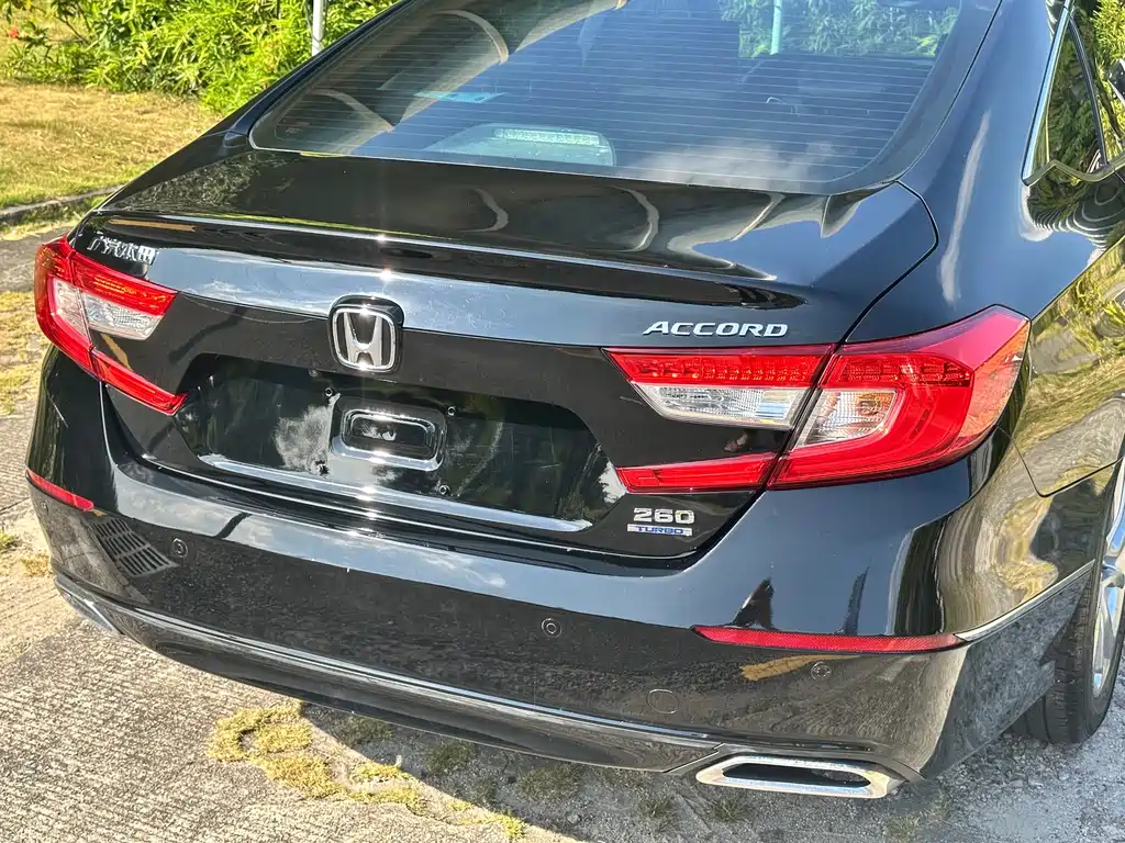 Honda Accord — миниатюра 20