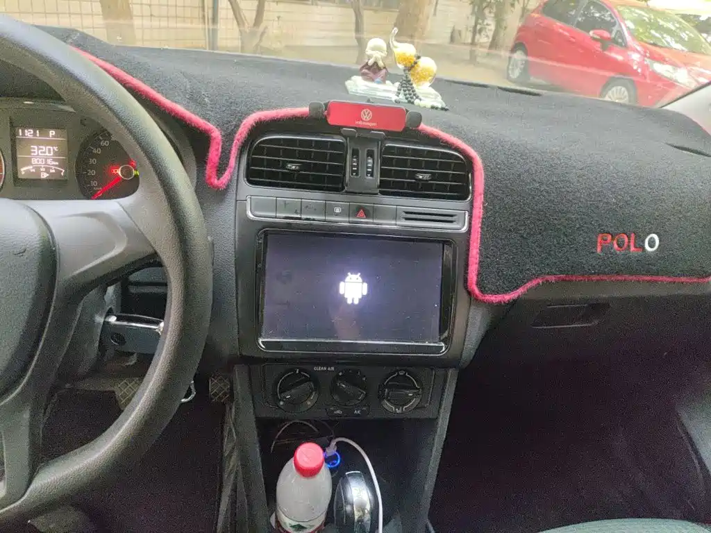 Volkswagen Polo — миниатюра 9