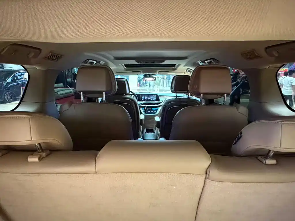 Buick GL8 — миниатюра 14