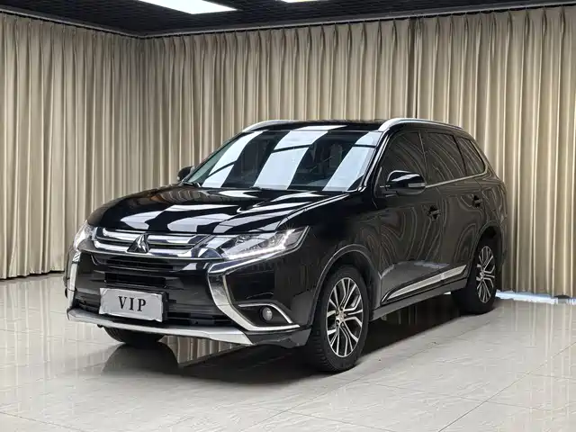 mitsubishi outlander