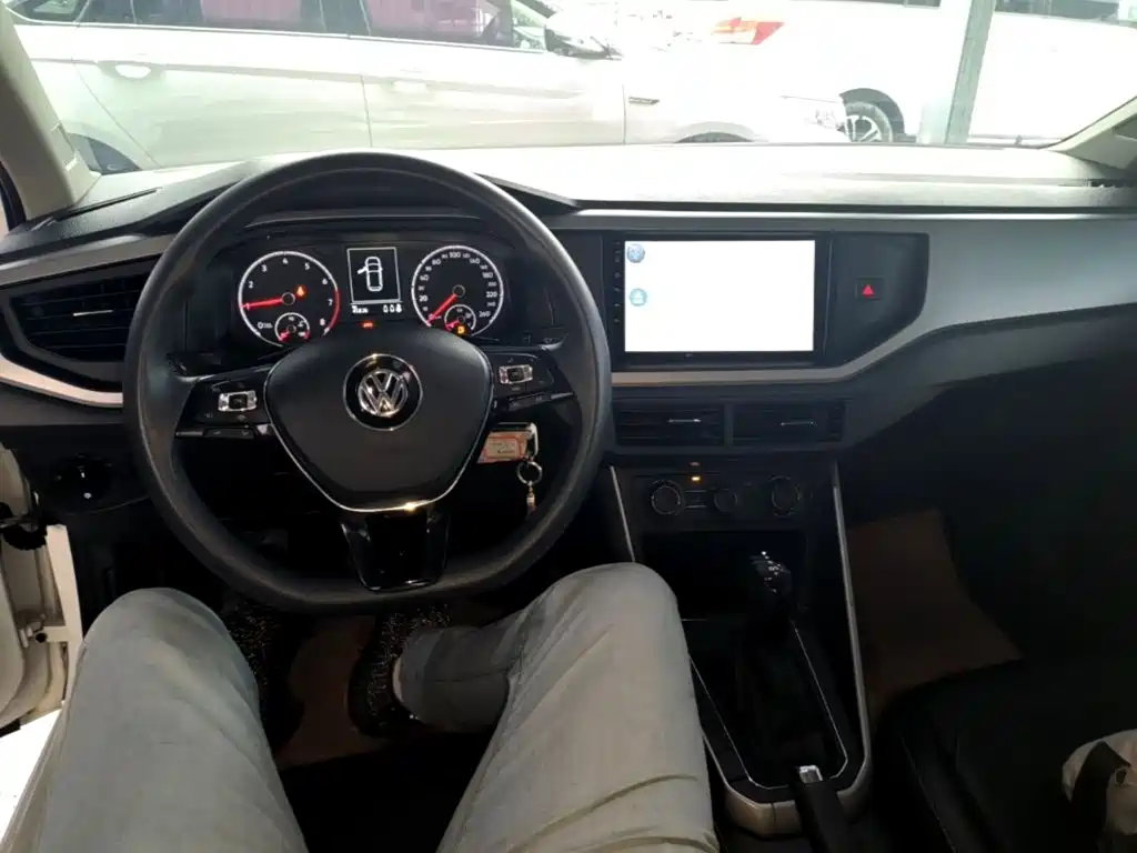 Volkswagen Polo — миниатюра 10
