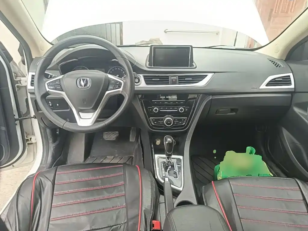 Changan V7 — миниатюра 10