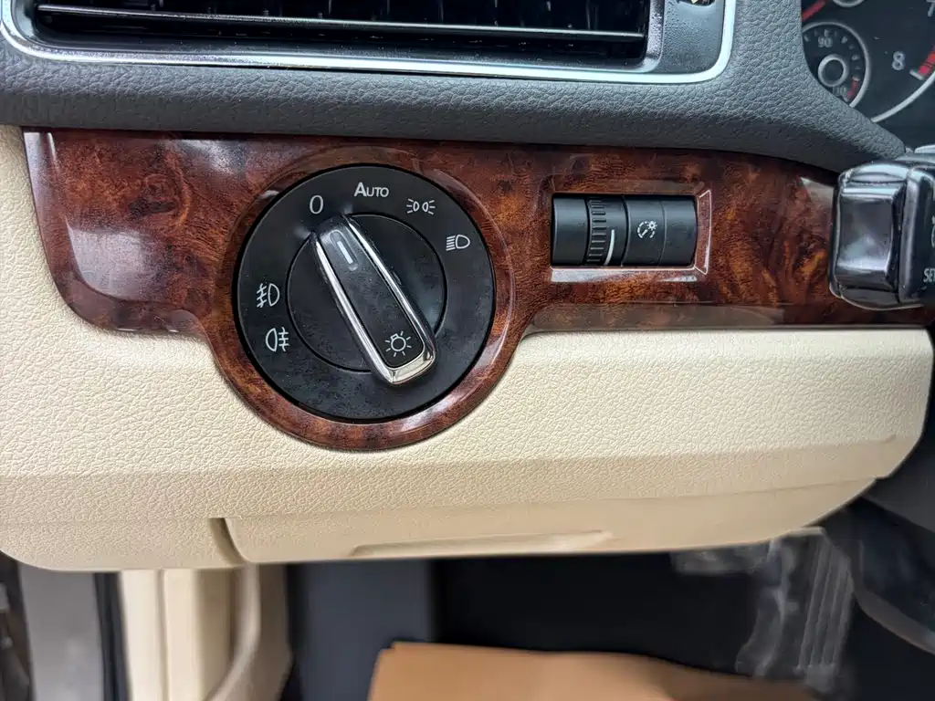 Volkswagen Passat — миниатюра 6