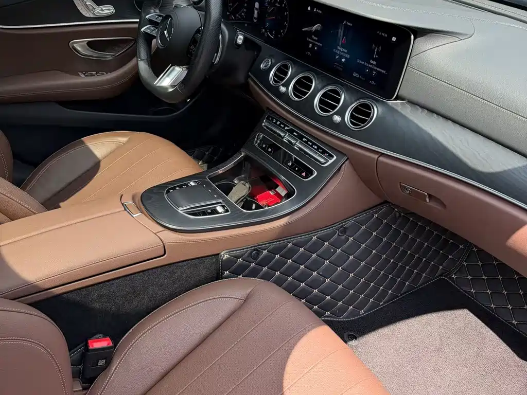 Mercedes-Benz E-Class (Import) — миниатюра 9