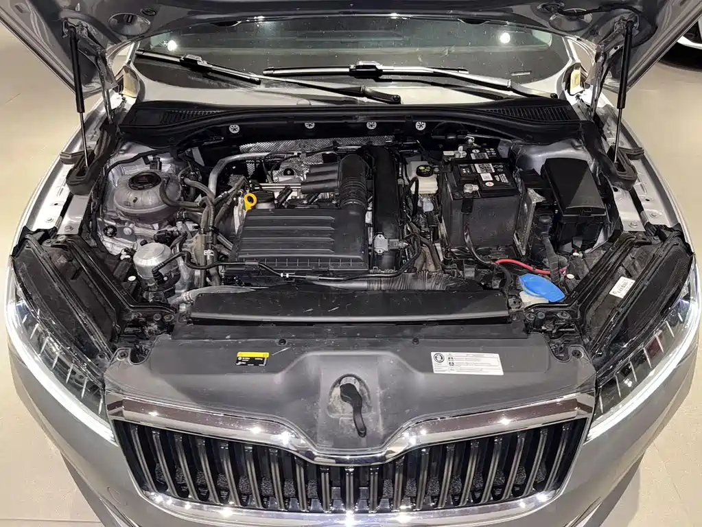 Skoda Superb — миниатюра 20