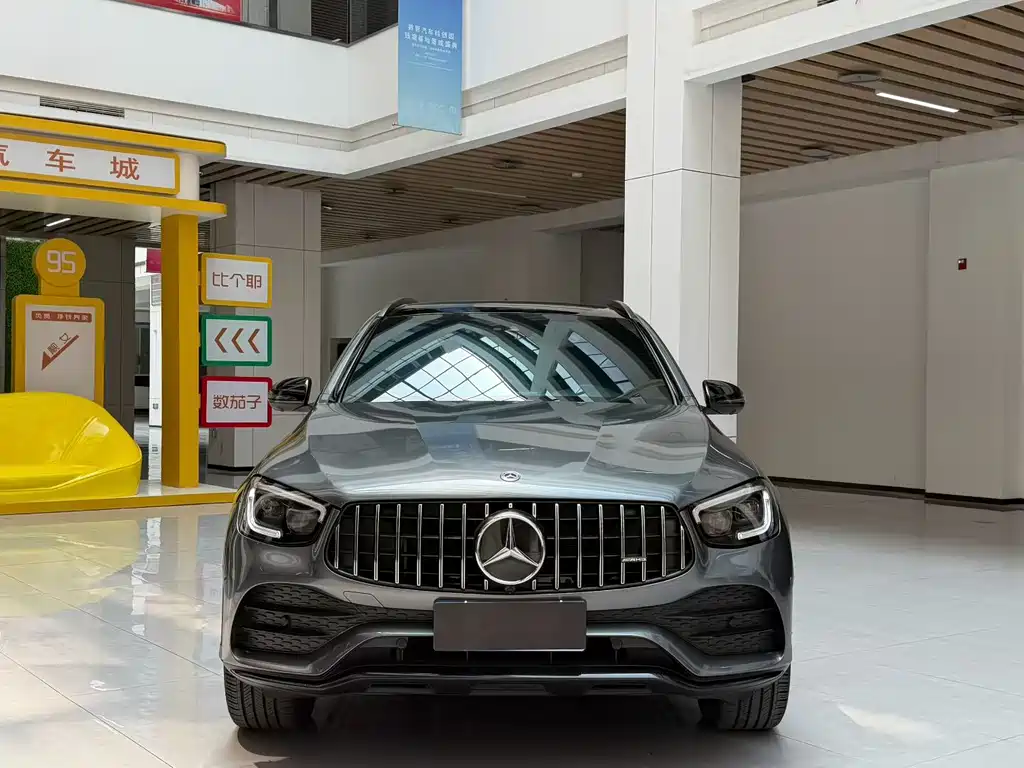 Mercedes-Benz GLC AMG 2022