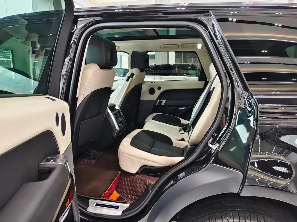 Land Rover Range Rover Sport 2022 3.0 L6