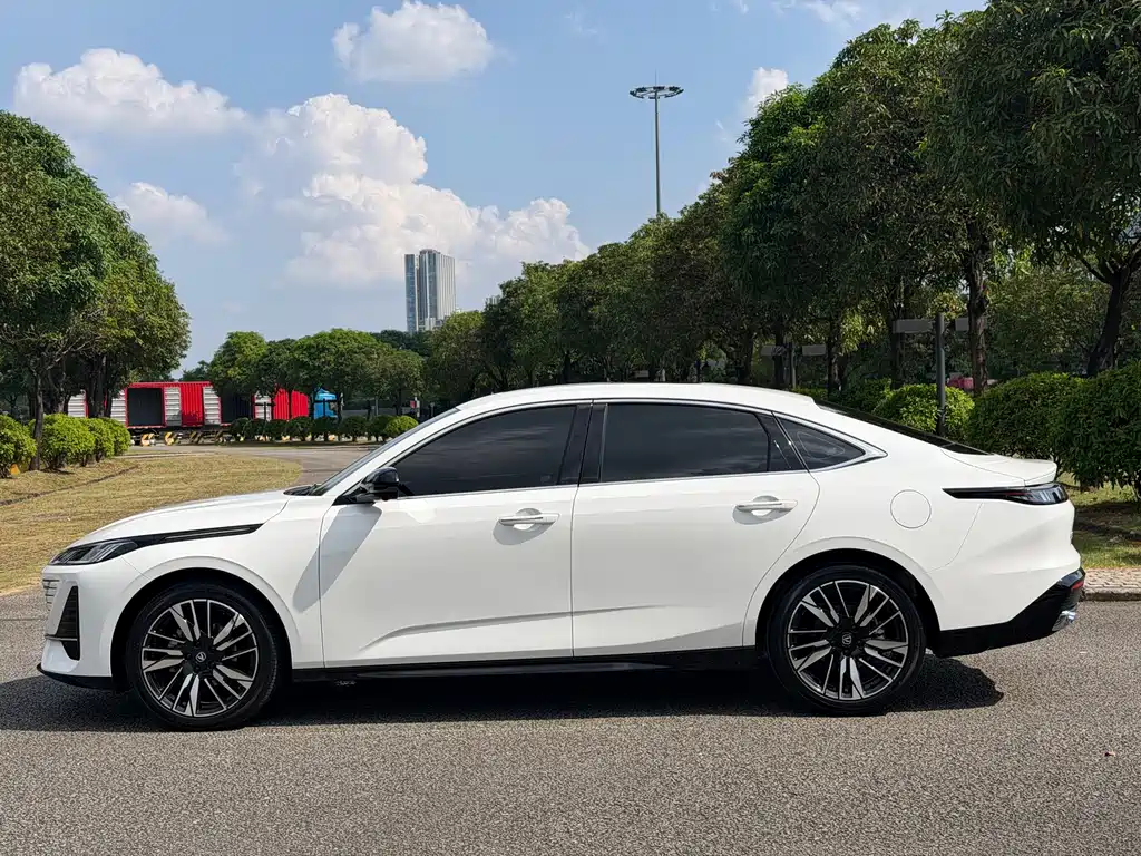 Changan Eado — миниатюра 35