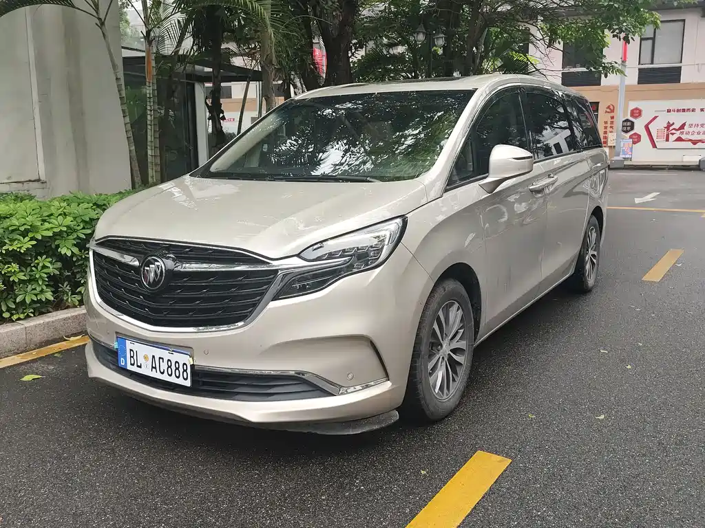 Buick GL8 2022