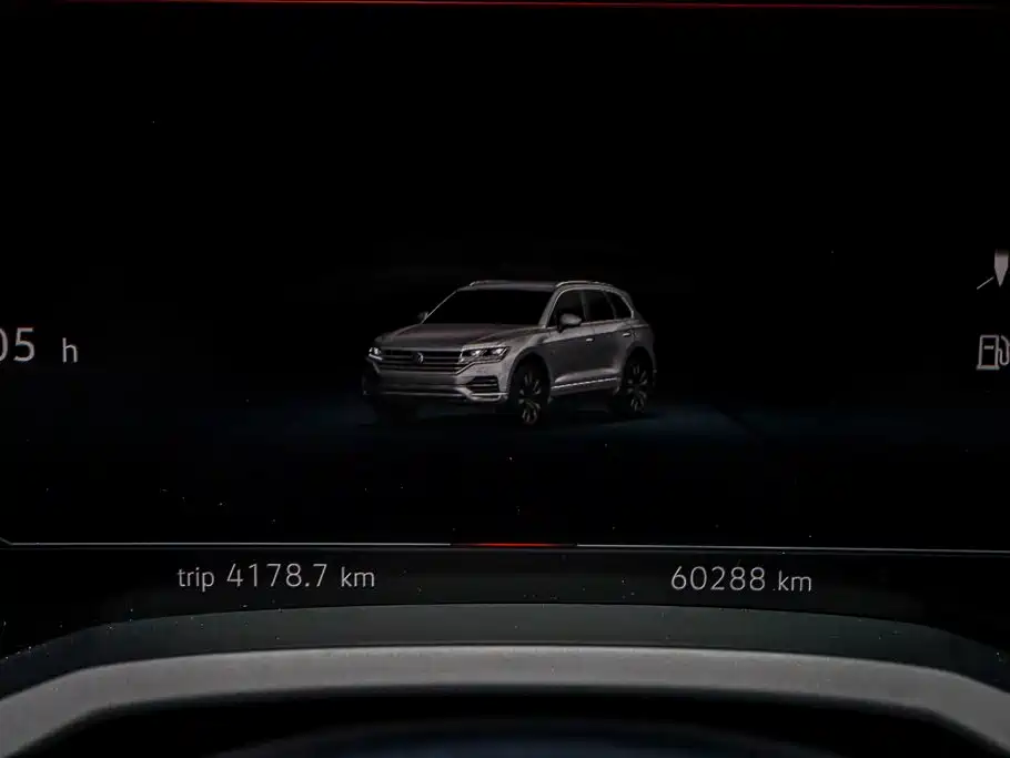 Volkswagen Touareg — миниатюра 15