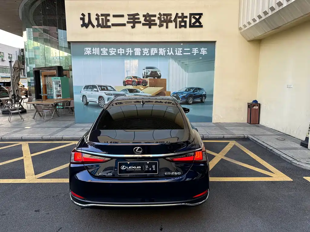 Lexus ES — миниатюра 25