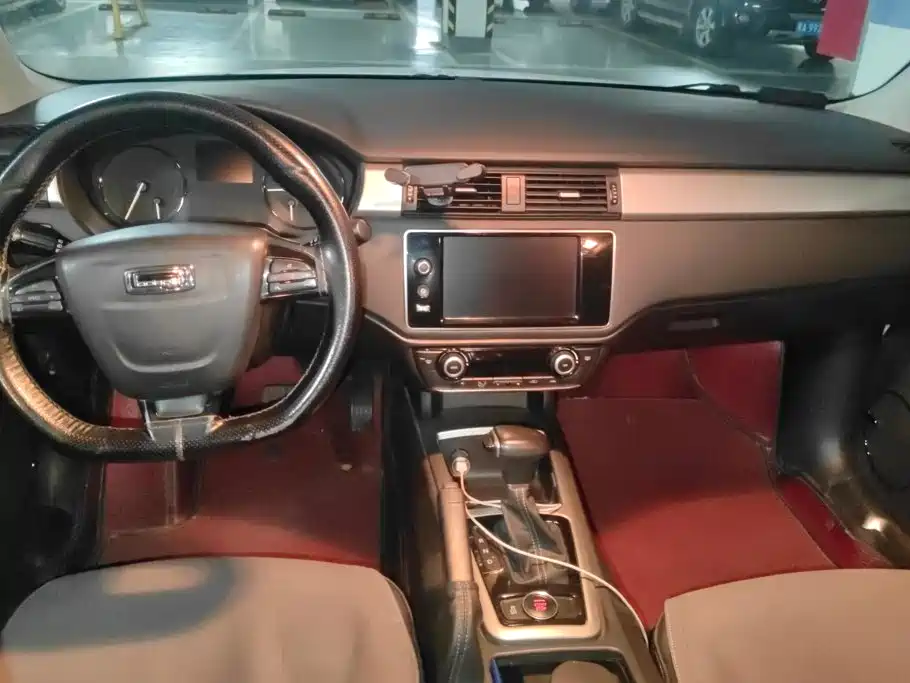 Qoros Qoros 3 — миниатюра 12