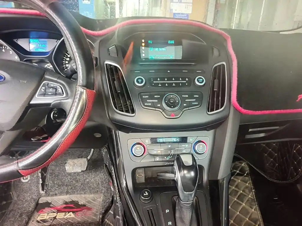 Ford Focus — миниатюра 18