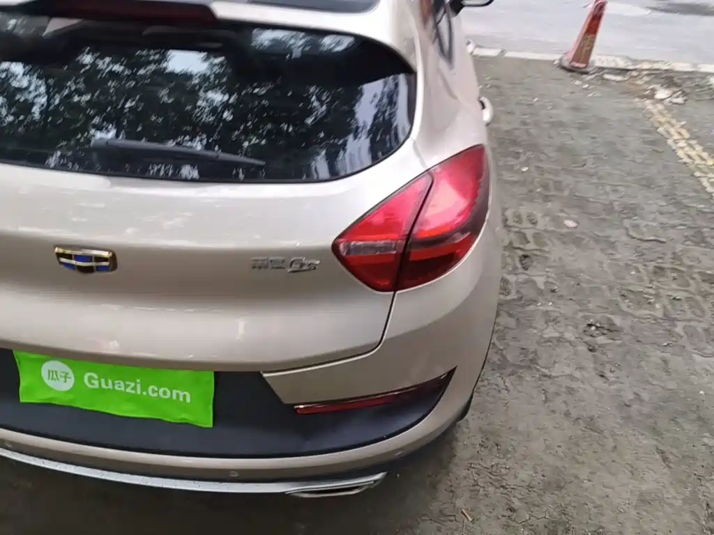 Geely Emgrand GS — миниатюра 8