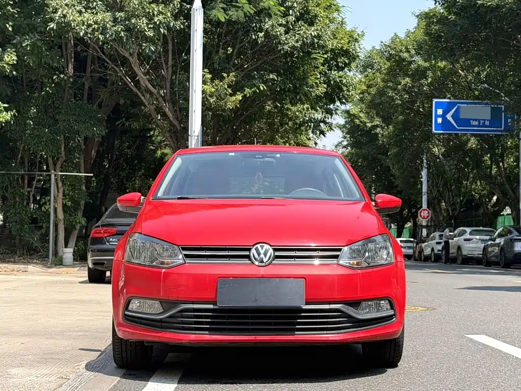 Volkswagen Polo — миниатюра 2