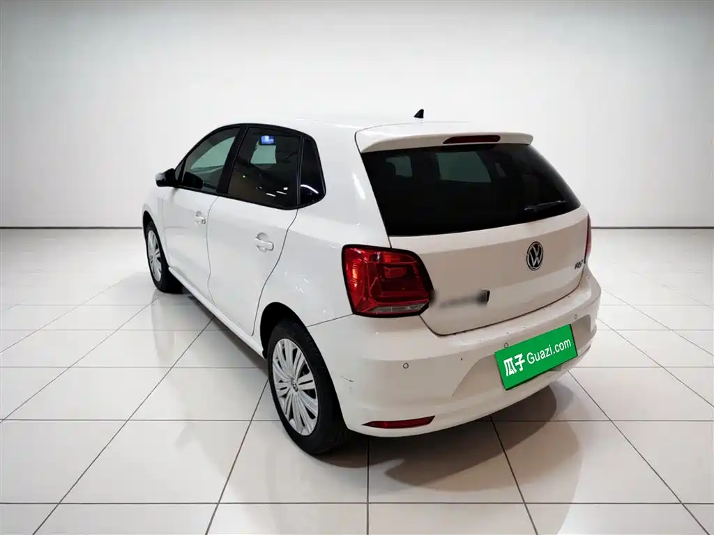 Volkswagen Polo 2016 1.6L AT Comfort