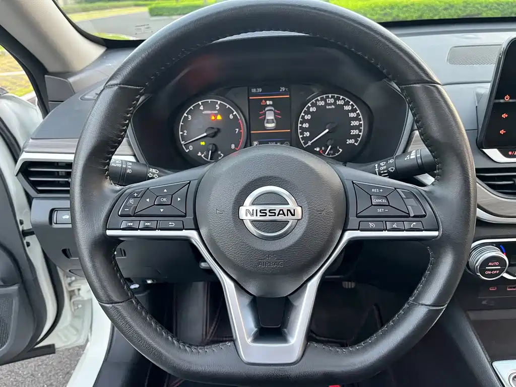 Nissan Teana — миниатюра 14