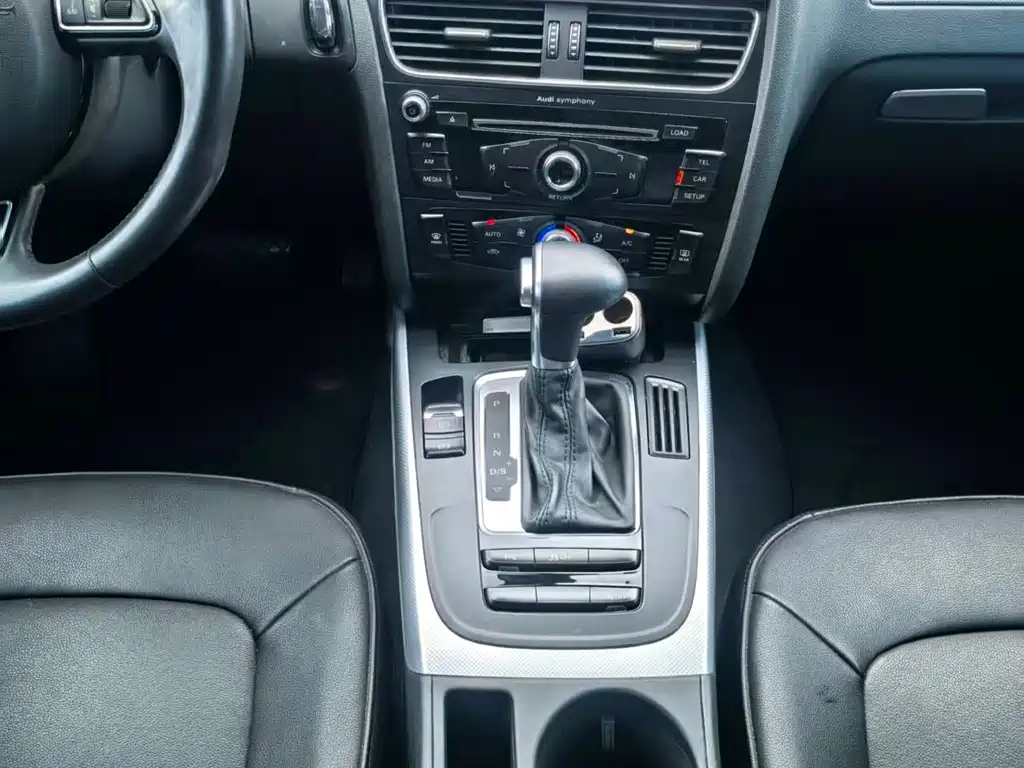 Audi A4L — миниатюра 14