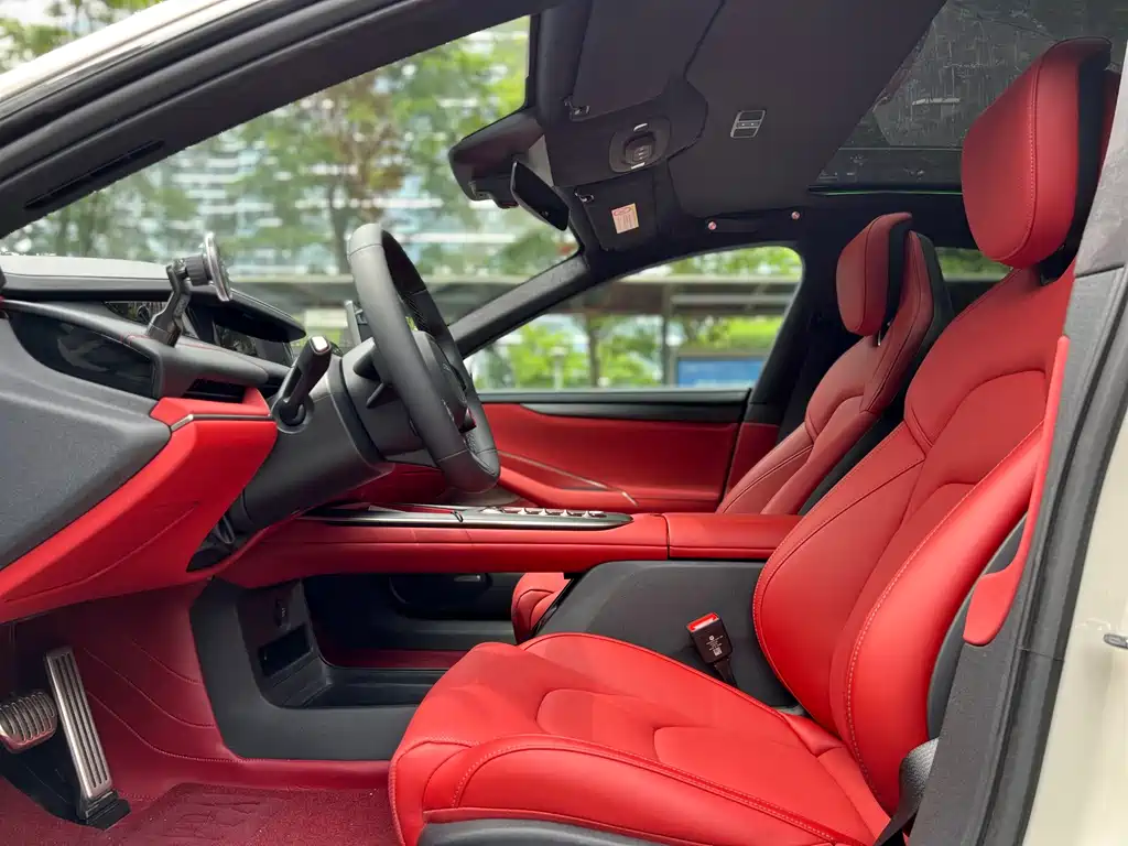 XIAOMI CAR XIAOMI SU7