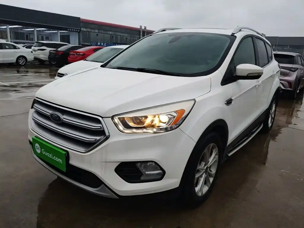Ford Kuga — миниатюра 2