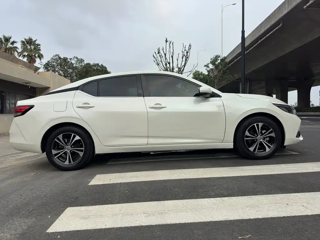 Nissan Sylphy — миниатюра 4