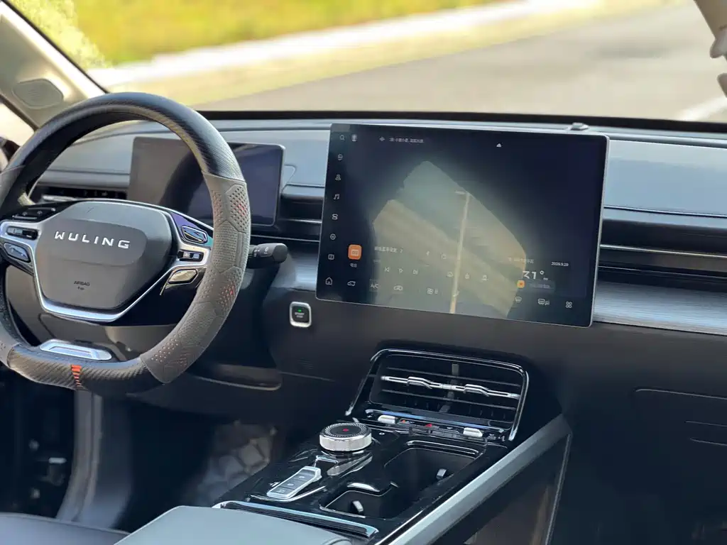 Wuling Xingguang — миниатюра 13