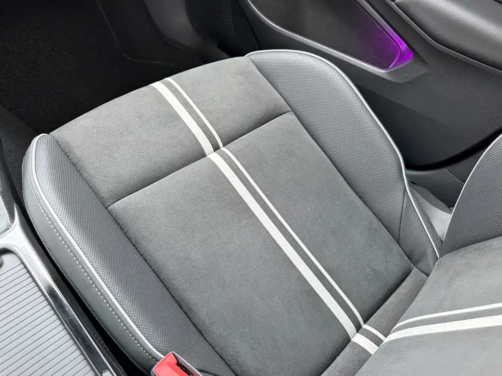 Volkswagen Golf — миниатюра 13