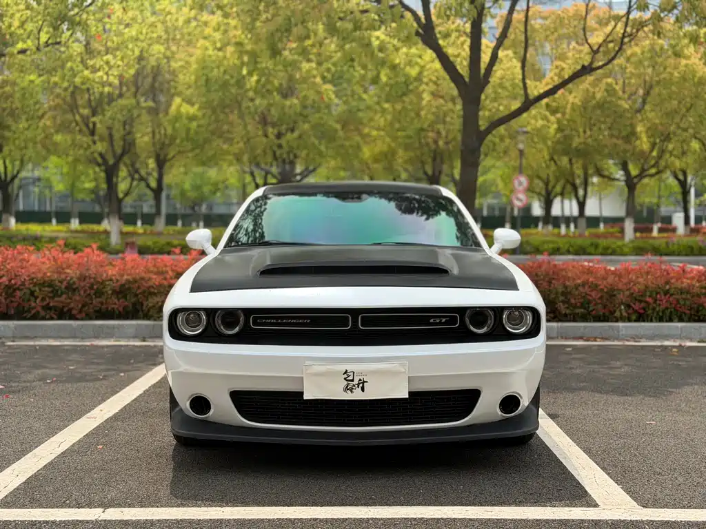 Dodge Challenger 2020 3.6L AT