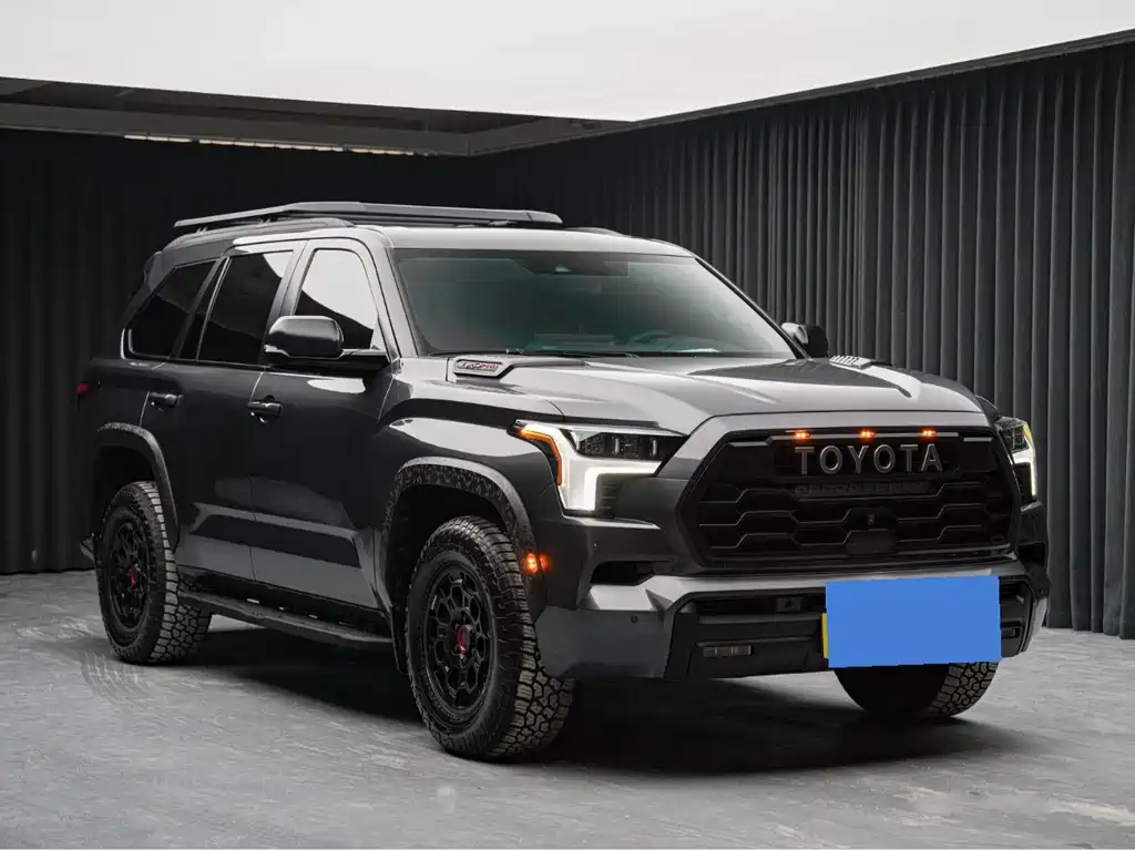 Toyota Sequoia — миниатюра 3