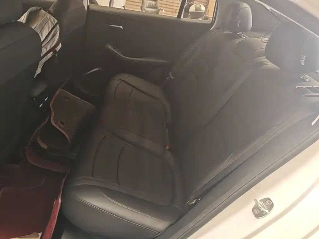 Roewe i5 — миниатюра 17