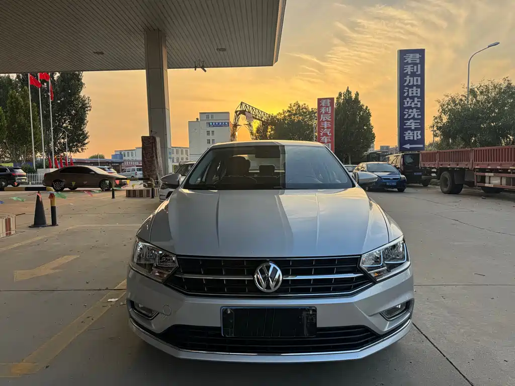 Volkswagen Bora — миниатюра 2
