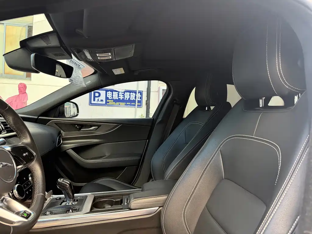 Jaguar XEL — миниатюра 11