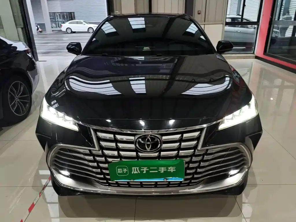 Toyota Avalon — миниатюра 3