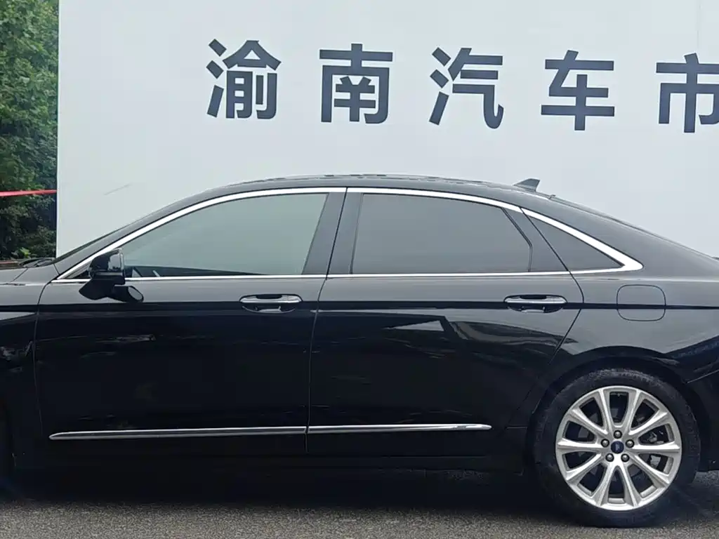 Ford Taurus 2017 EcoBoost 325 V6 Flagship