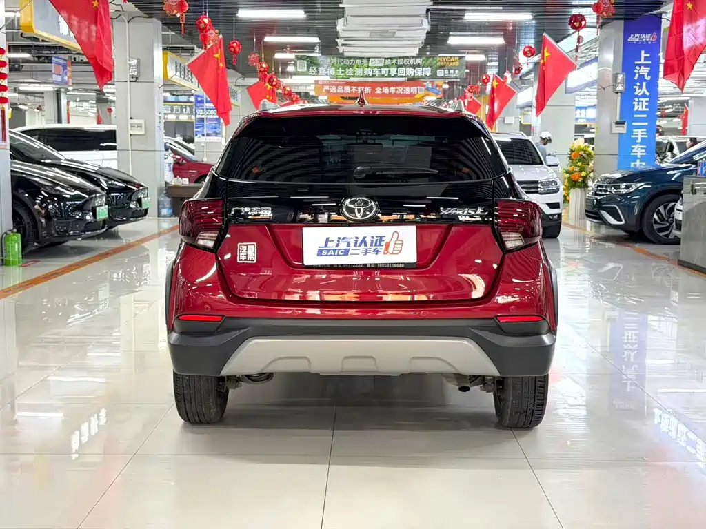 Toyota Yaris L — миниатюра 7