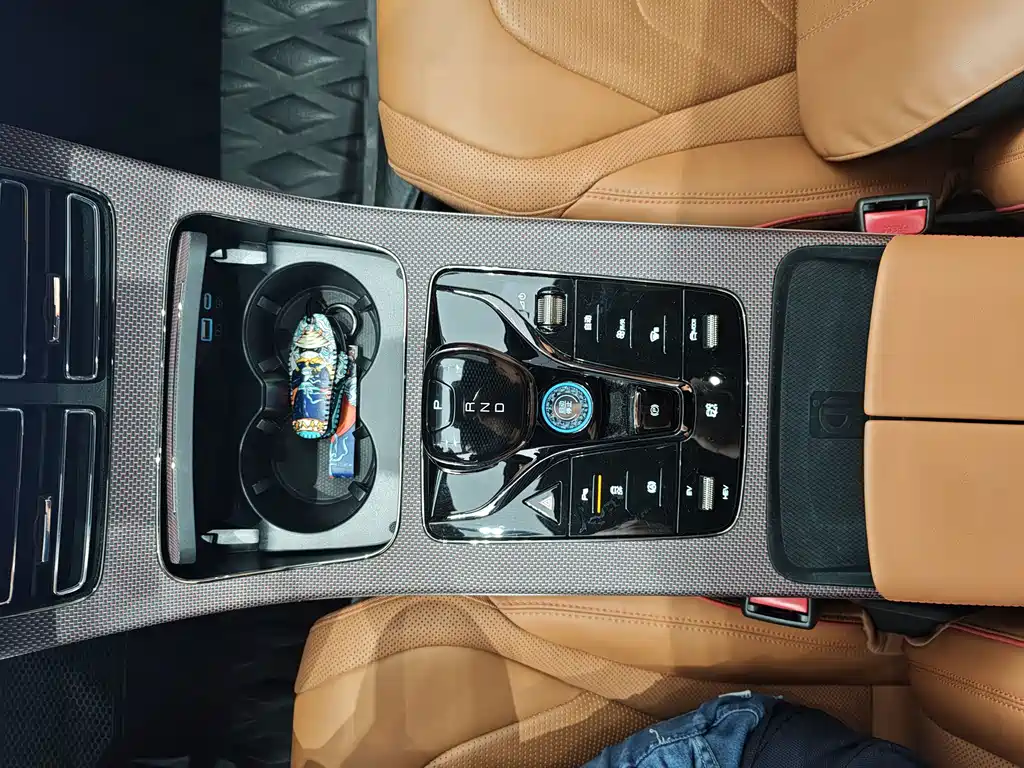 BYD Han — миниатюра 13