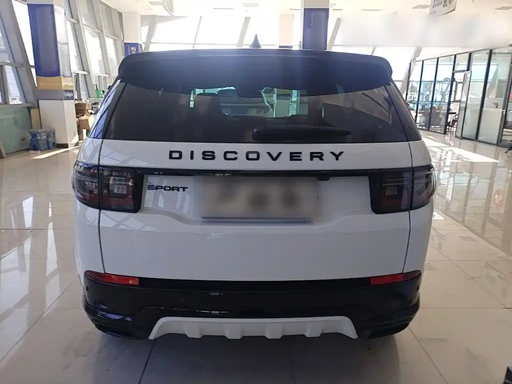 Land Rover Discovery Sport — миниатюра 6