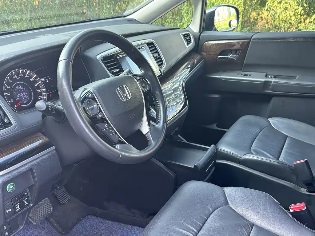 Honda Odyssey — миниатюра 5
