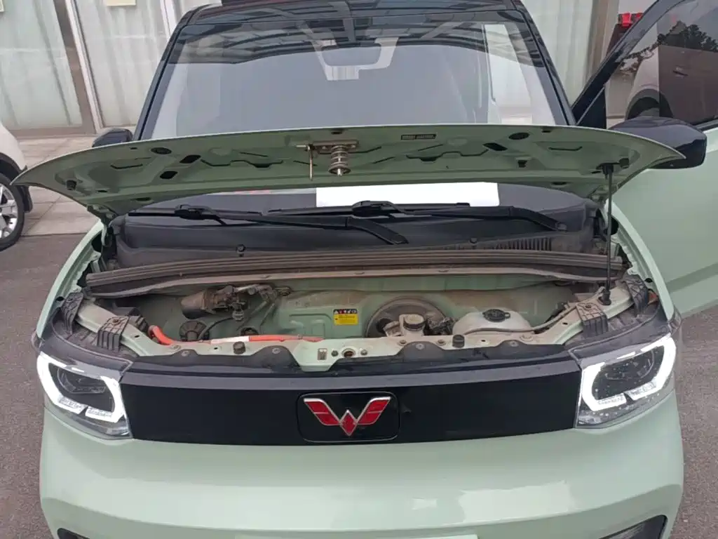 Wuling MINIEV — миниатюра 20