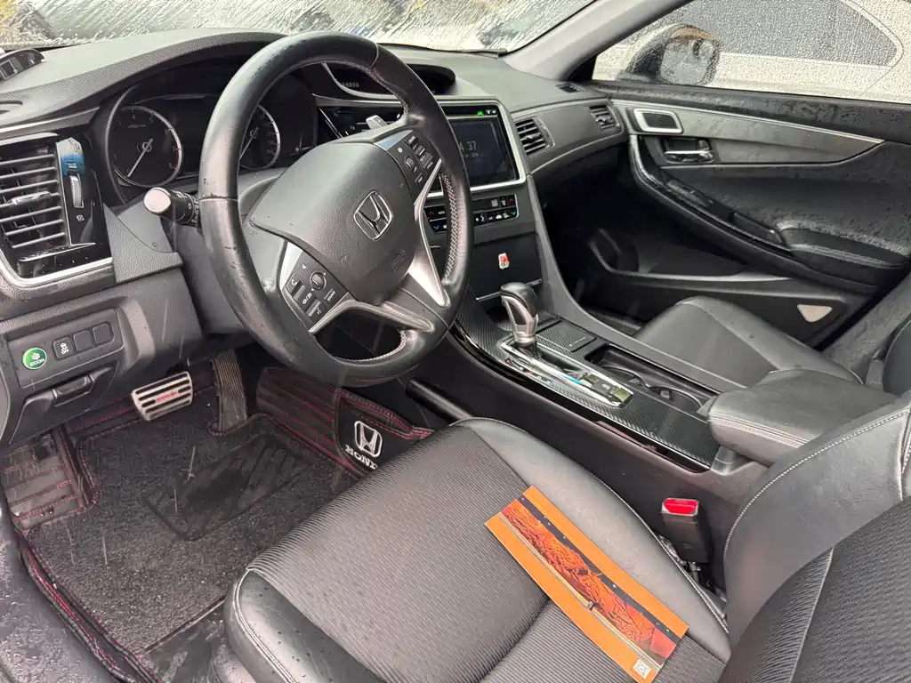 Honda Spirior — миниатюра 8