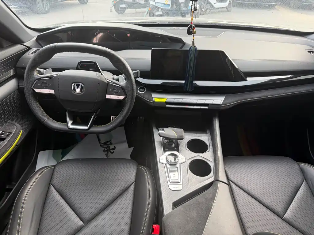 Changan UNI-V — миниатюра 9