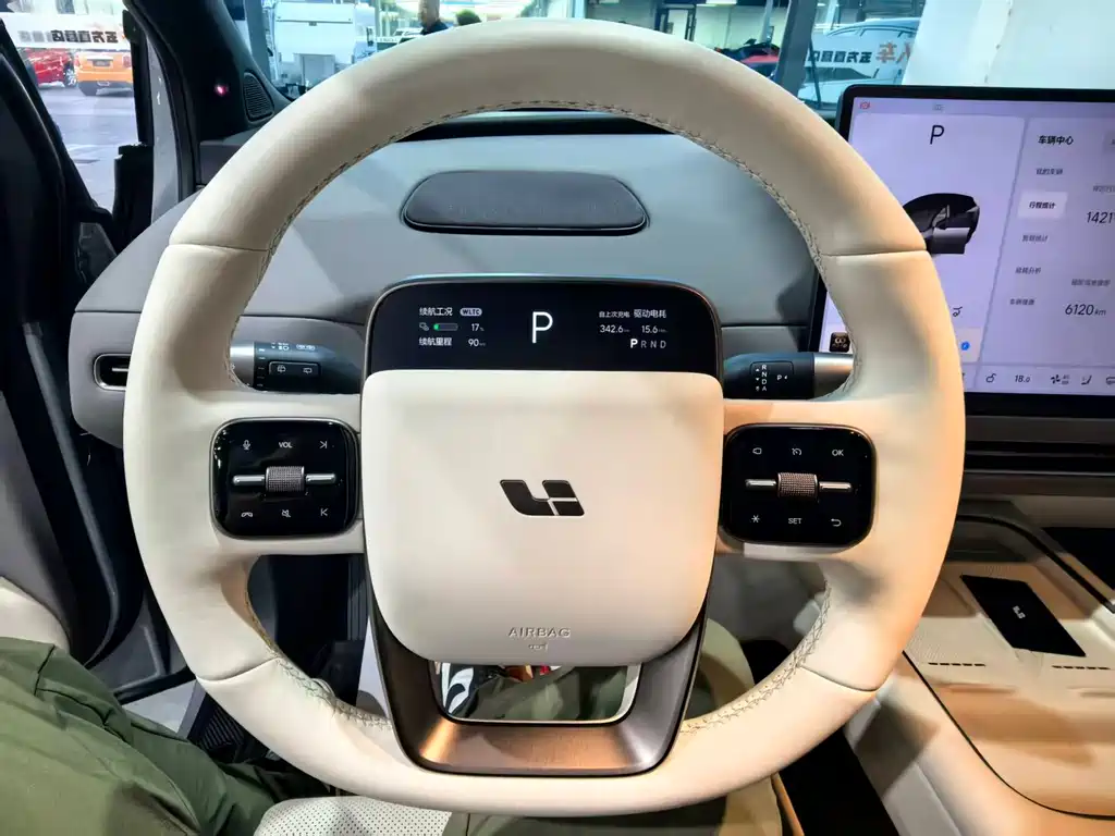 Li Auto Li i6 — миниатюра 2