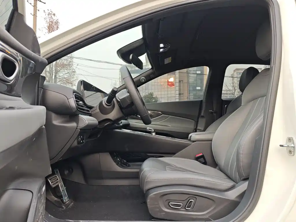 GAC Empow 2025 270T DCT R-Style