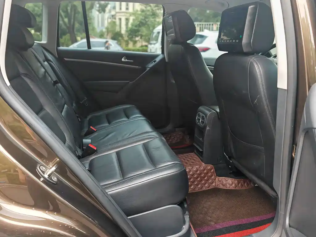 Volkswagen Tiguan — миниатюра 23