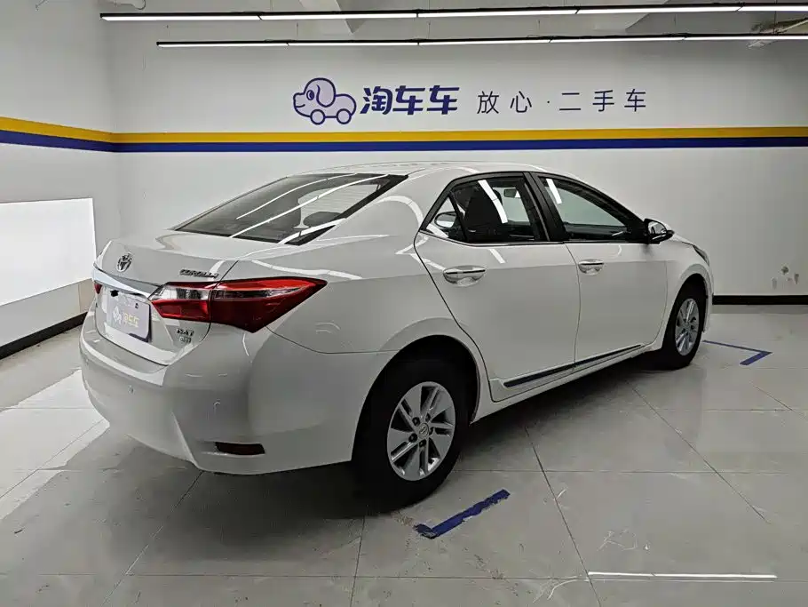 Toyota Corolla — миниатюра 3