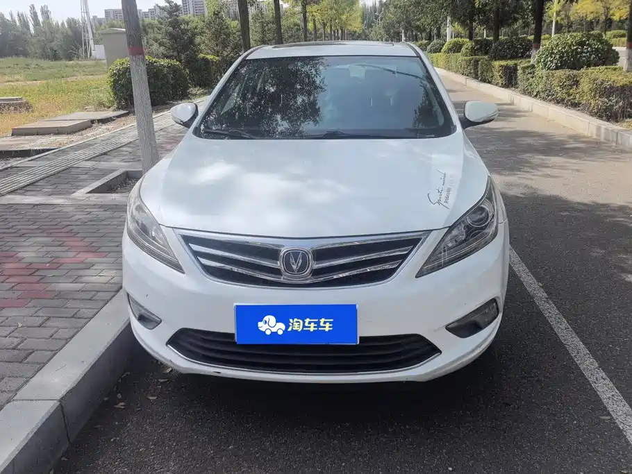 Changan Eado — миниатюра 2